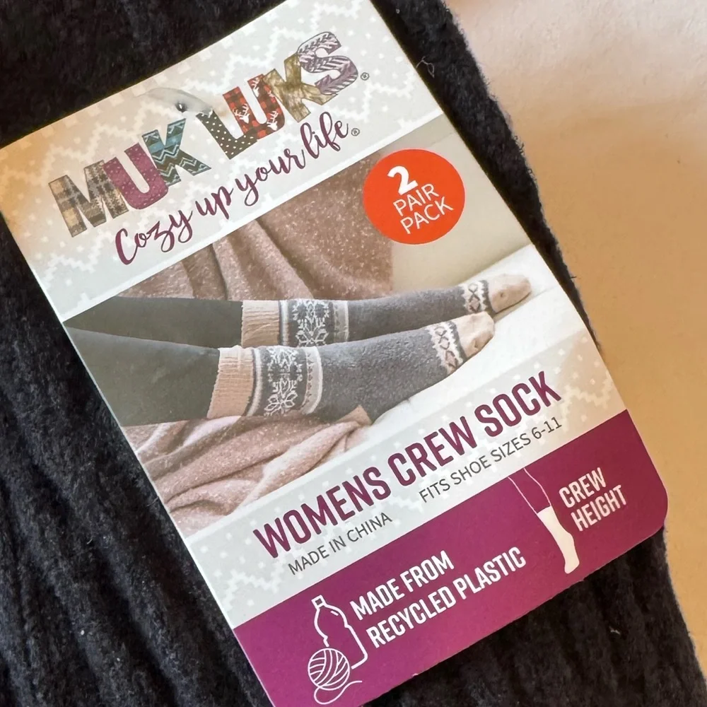 Muk Luks 2 pair pack Black Womens Crew Socks Super Soft
